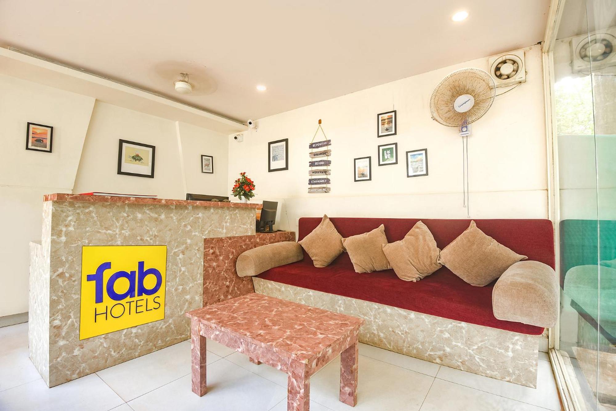 Fabhotel La Volga - Nr Morjim Beach מראה חיצוני תמונה